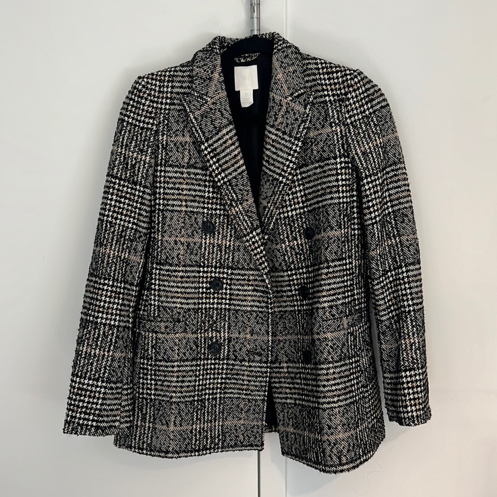 H&M double lined wool blazer. Worn once. Size 2